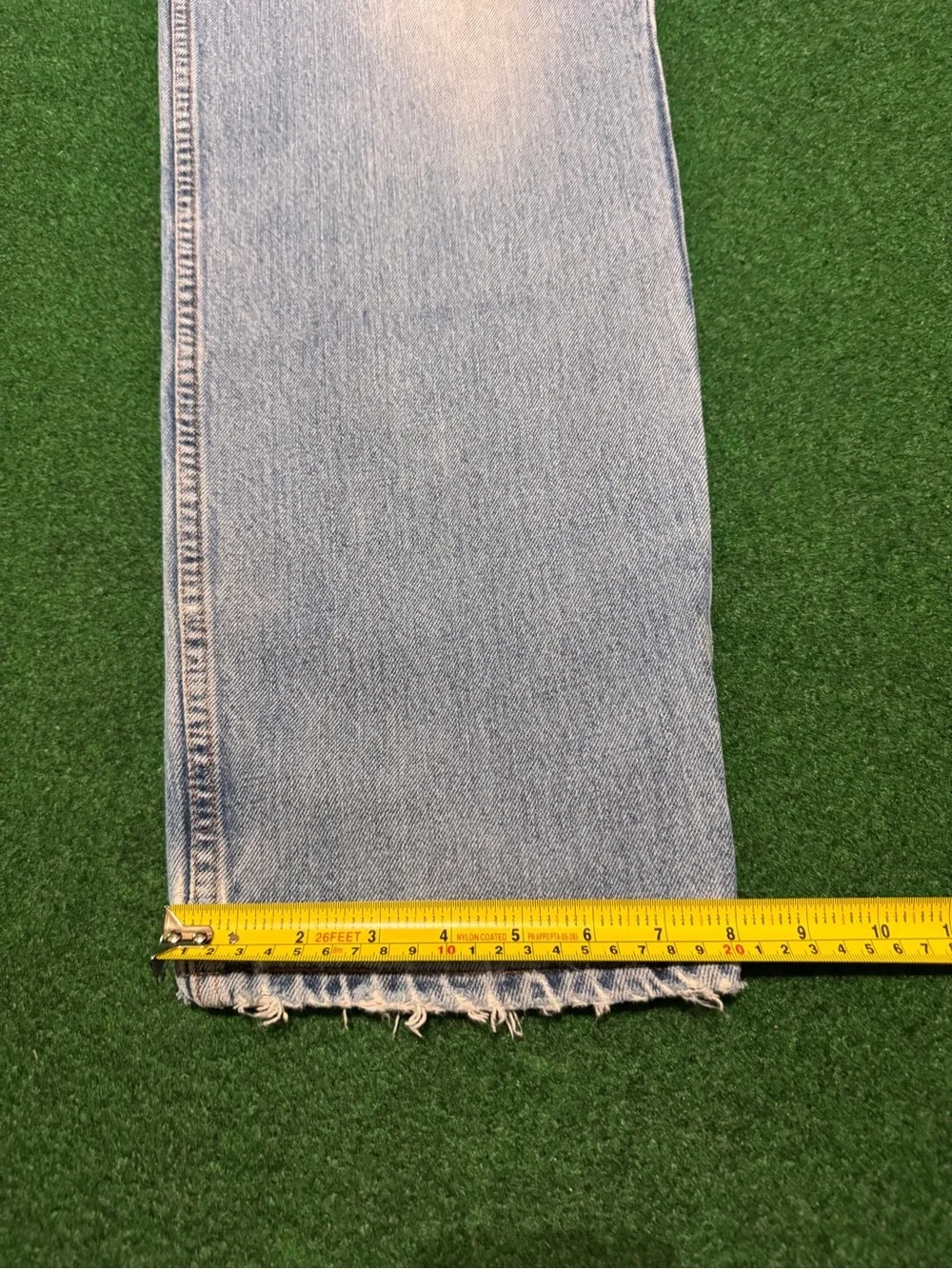 Levis 550 Relaxed Fit Light Wash 38x36 Wide Leg Baggy Grunge Vintage Y2K Jeans